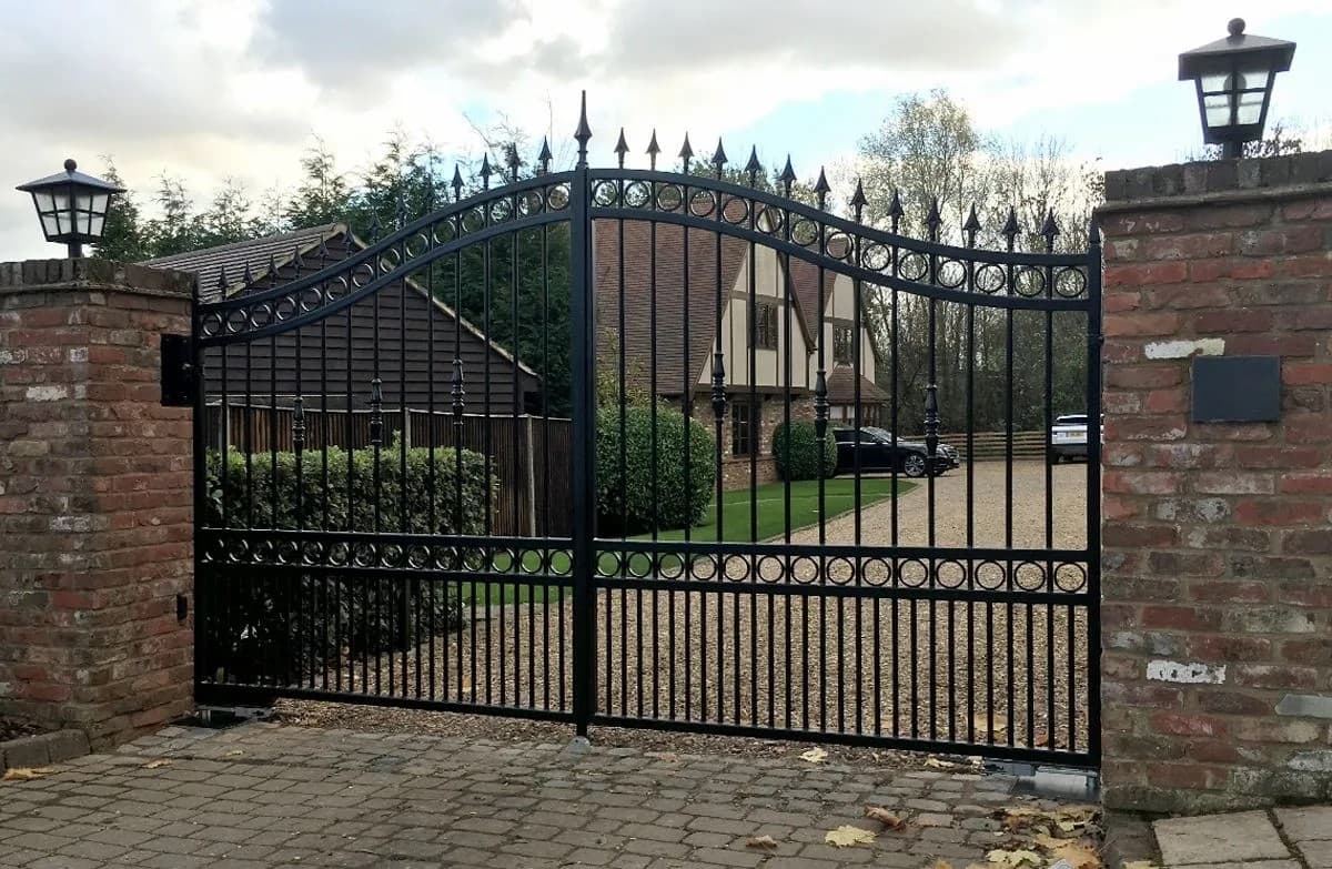 Traffic Barriers project 2 by Complete Gate Automation — Gloucestershire installation